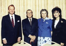 Embassador Roy Huffington, Lord and Lady Mountbatten and Dr. Gross