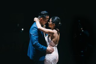 Beautiful Newlywed couple in Toronto having their first dance