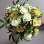 bouquet-white-assorted-florals