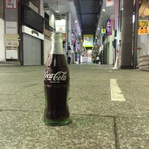 瓶のコーラ