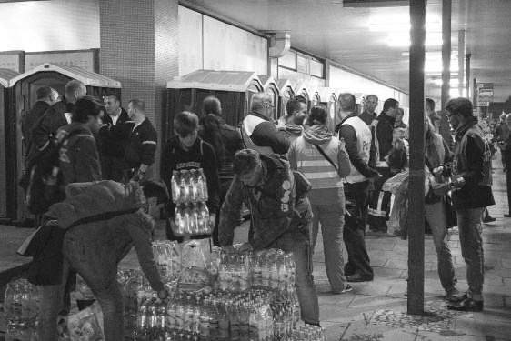 Ankunft Flüchtlinge in Schönefeld