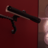 TripodFlashlight_1