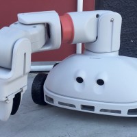 The UpDroid UP1 is a sub-$1,000, nine-pound robot development platform runs supports ROS.
