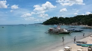Depuis le balcon d'Ogie pension beach