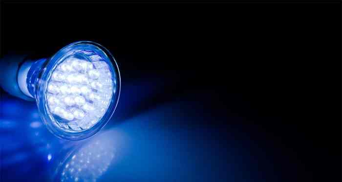 LED light therapy masks
