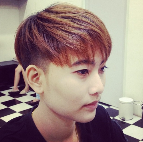 men's layered undercut hairstyle