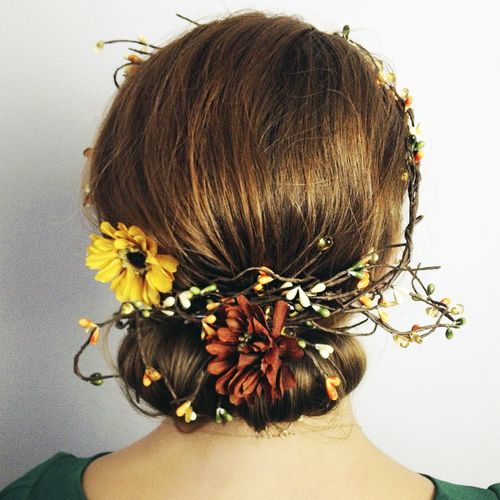 simple rustic chignon