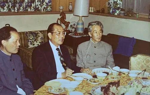 红学家赵冈_陈钟毅伉俪收藏书画 _苏富比春拍