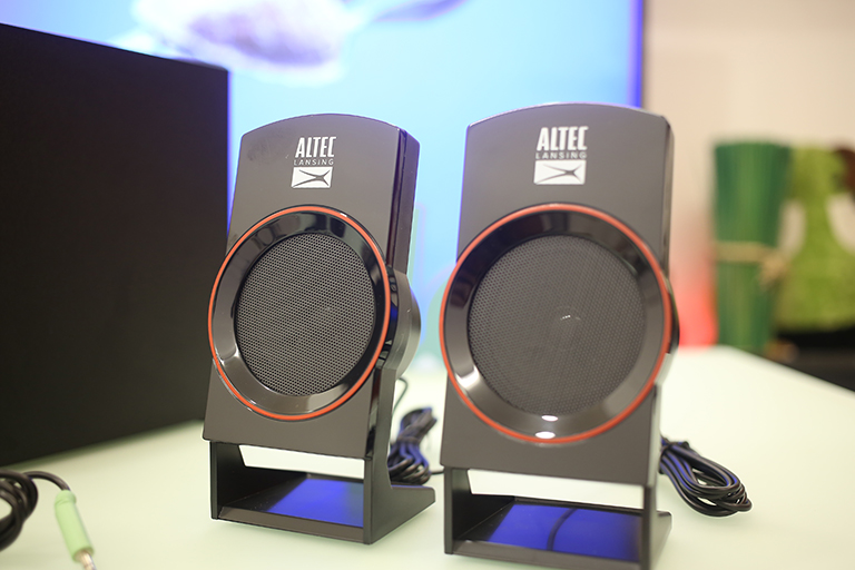 Altec Lansing Circus 2.1 Speakers Quick Review GearOpen