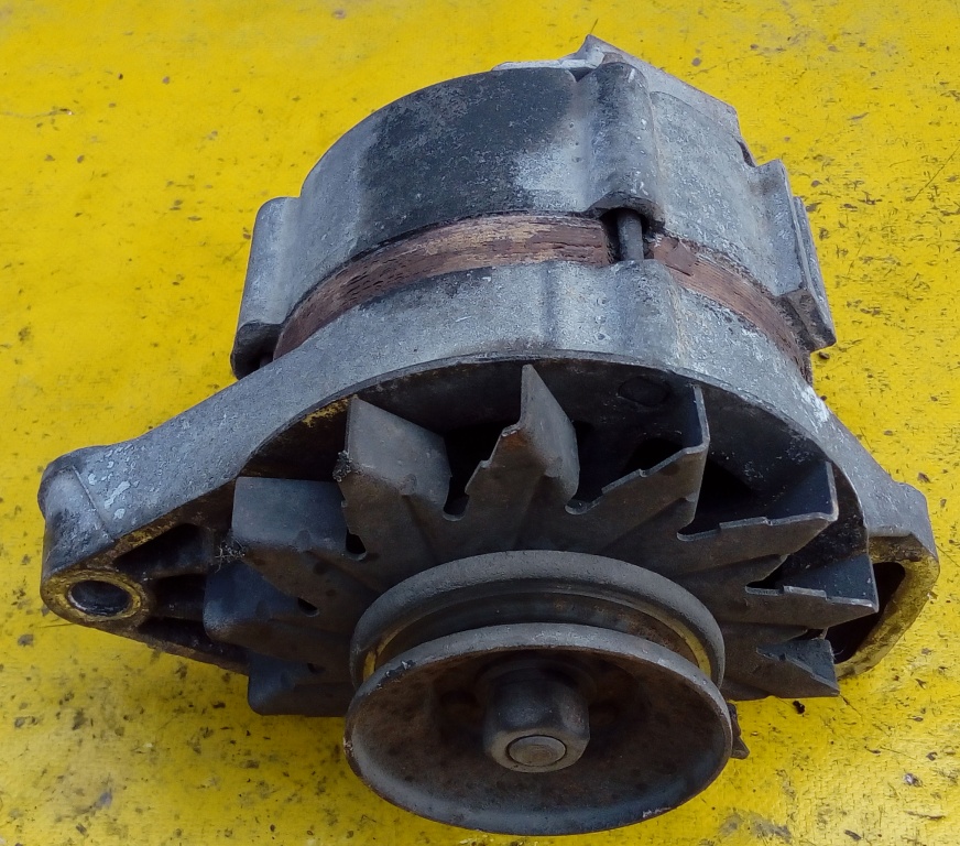 Daewoo Lublin 2 2.4 D Alternator ELMOT A12455d 7361518340