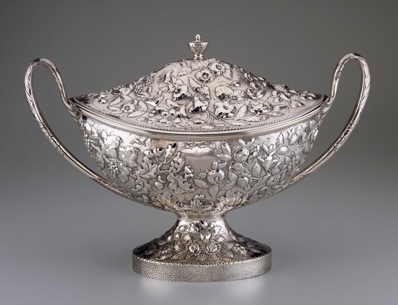 Covered tureen, Samuel Kirk and Son Mia