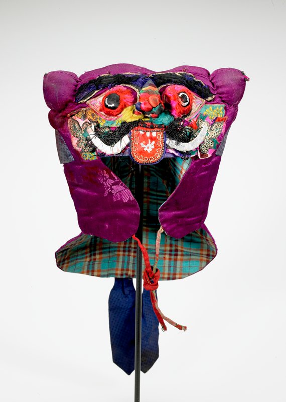 Baby's Winter Hat, Miao Mia