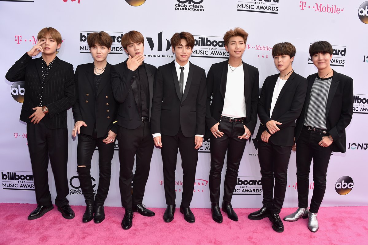 BTS First KPop Group To Win At Billboard Music Awards Soompi