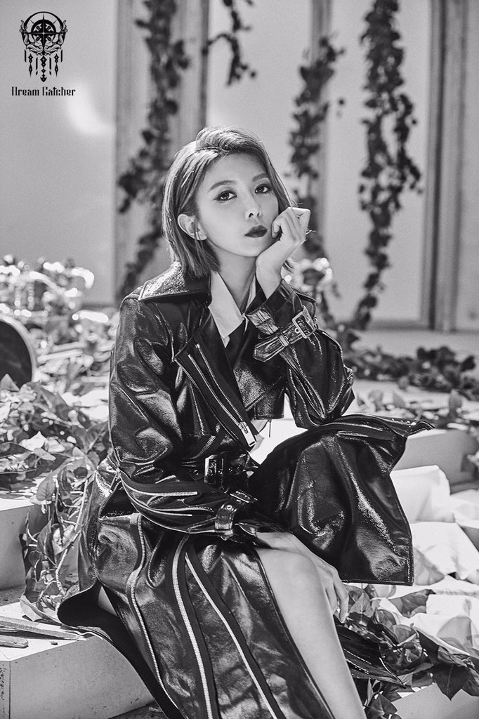 Update DreamCatcher Stuns With Dramatic MV For "Deja Vu" Comeback Soompi