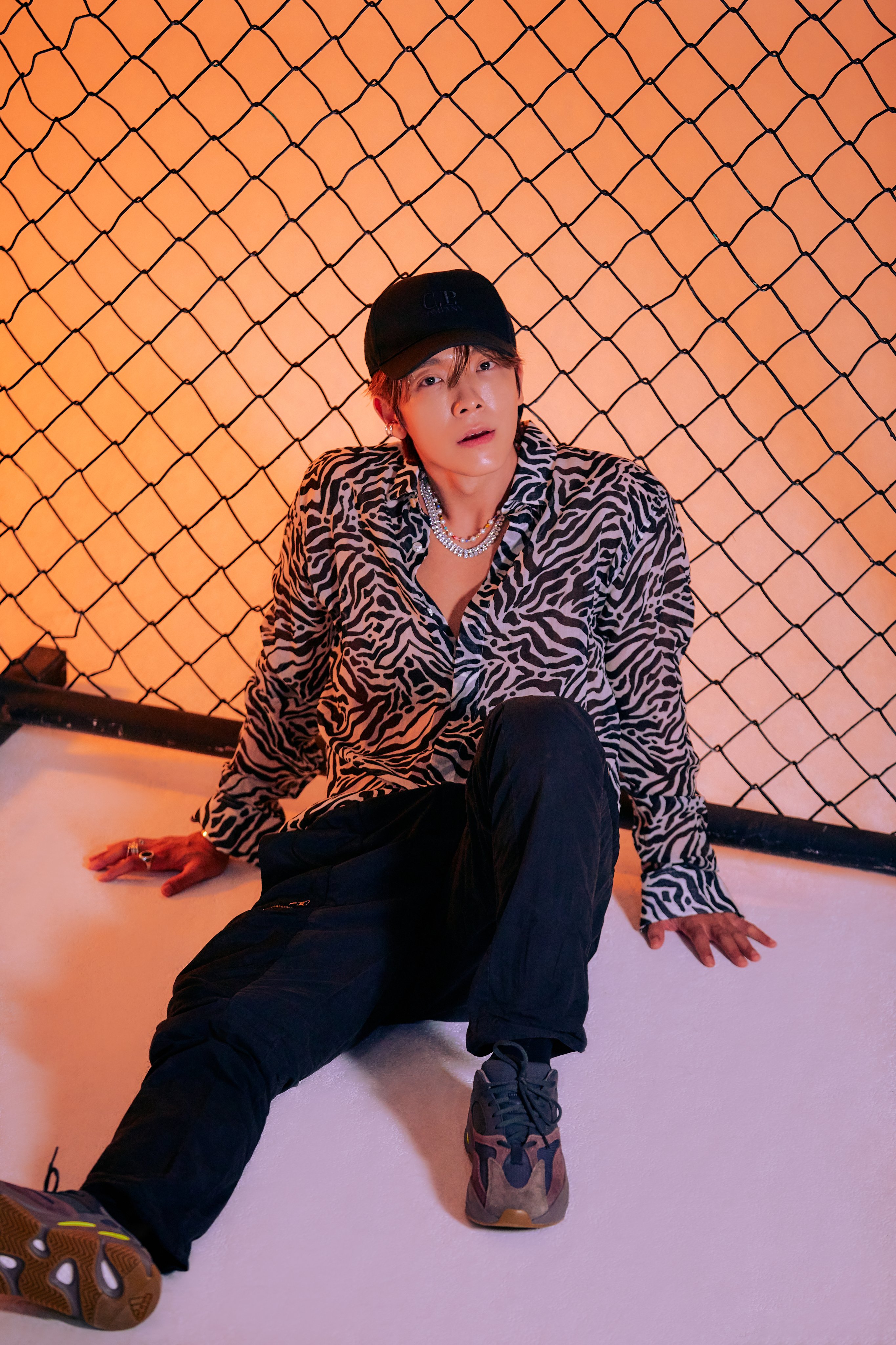 Super Junior D&E regresa con el MV funky y rebelde de “BAD