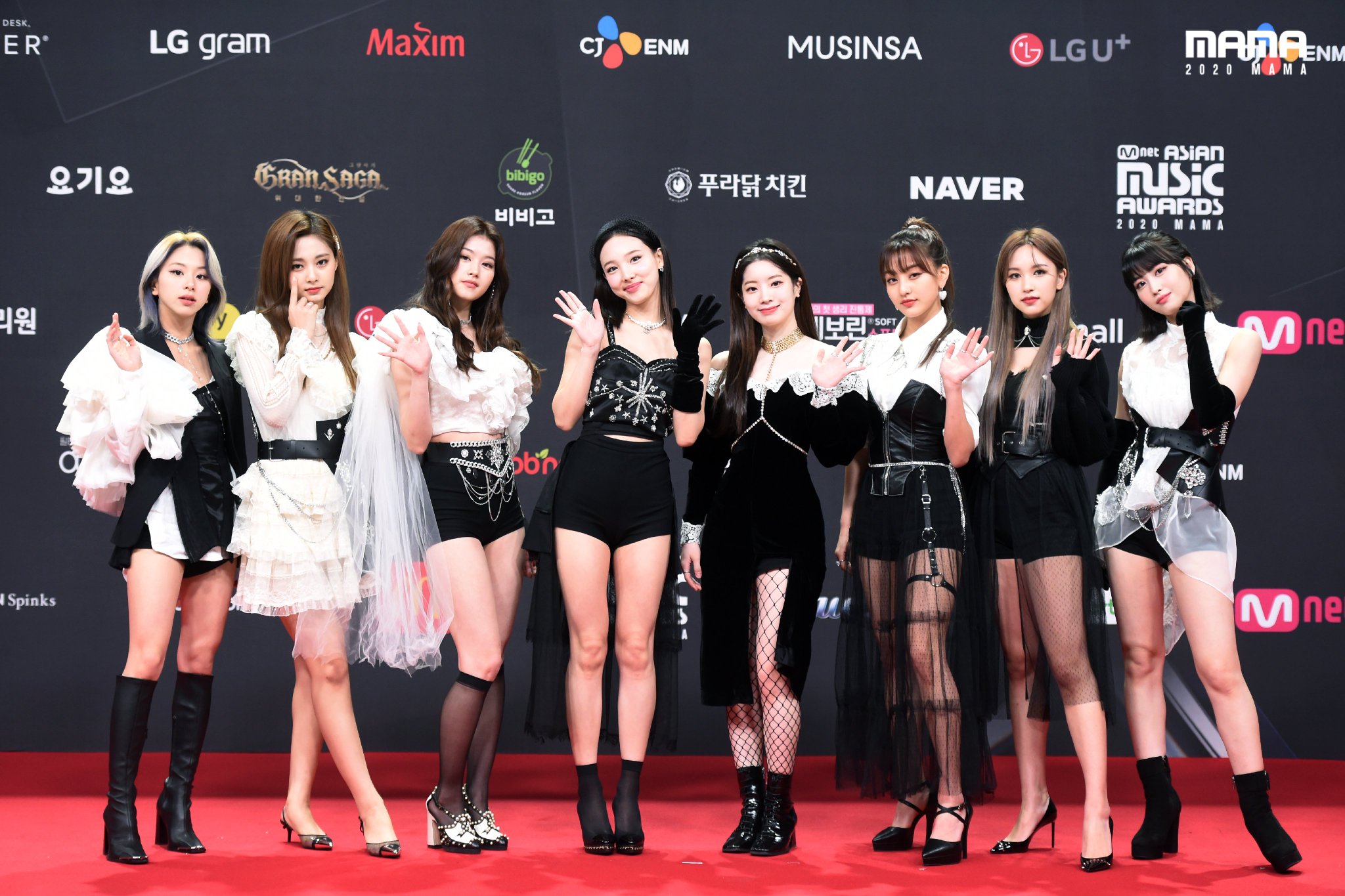 Stars Shine On The Red Carpet At 2020 Asian Music Awards Soompi