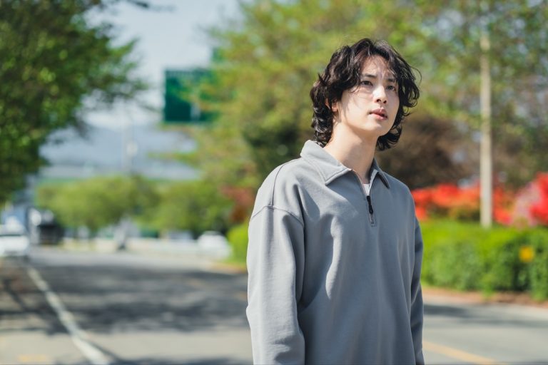 Im Siwan Is A Shy And PureHearted Man Living In The Countryside In