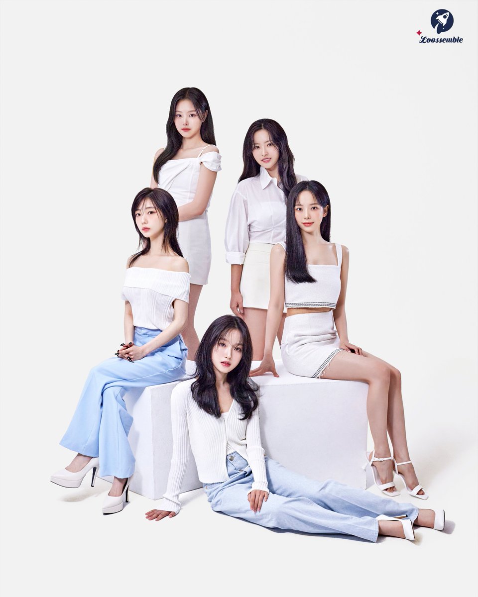 HyunJin, YeoJin, ViVi, Go Won, And HyeJu Unveil Profile Photos To