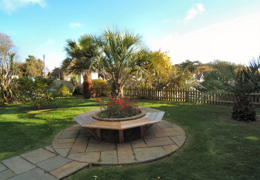 Property for sale 8 bedroom Commercial in Ventnor, Isle of Wight, £795,000