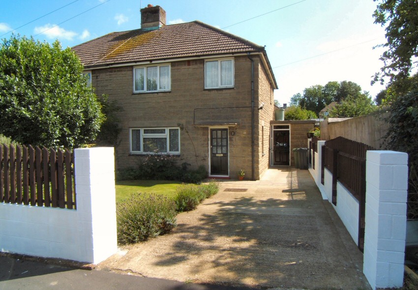 House with 3 bedrooms in Ventnor, Isle of Wight, £199,950 sold