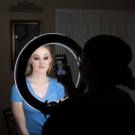 Re Ring Light Size 13 vs 19 Studio and Lighting Technique Forum