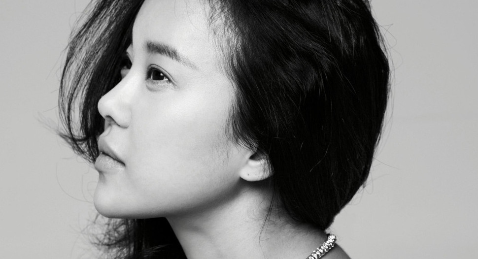 Baek Ji Young Releases a New Single, "This Kind of Woman" Soompi