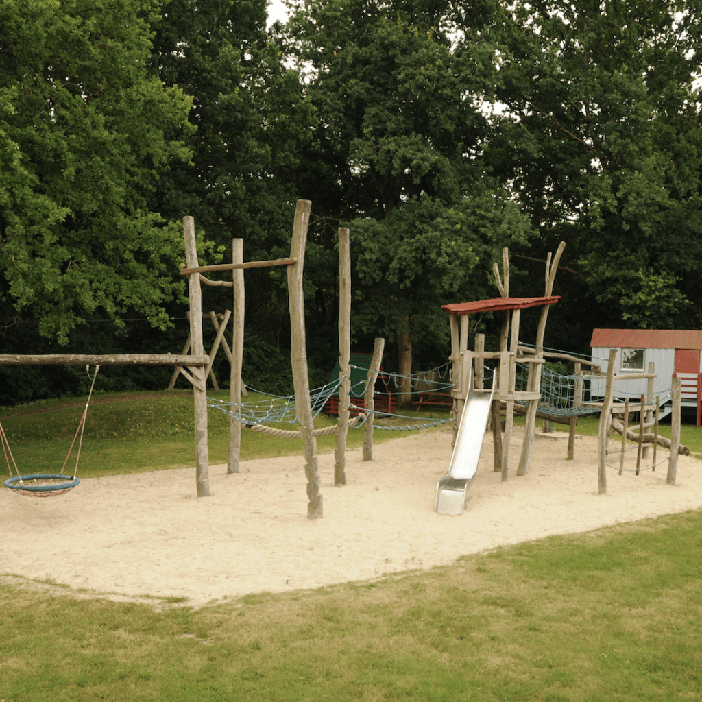 „Outdoor Pädagogik“ Spiel ,Erlebnis und