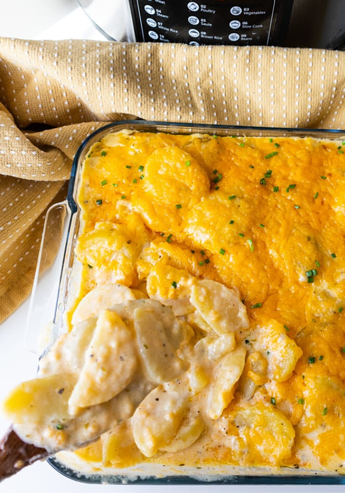 Instant Pot Scalloped Potatoes Recipe ®100KRecipes