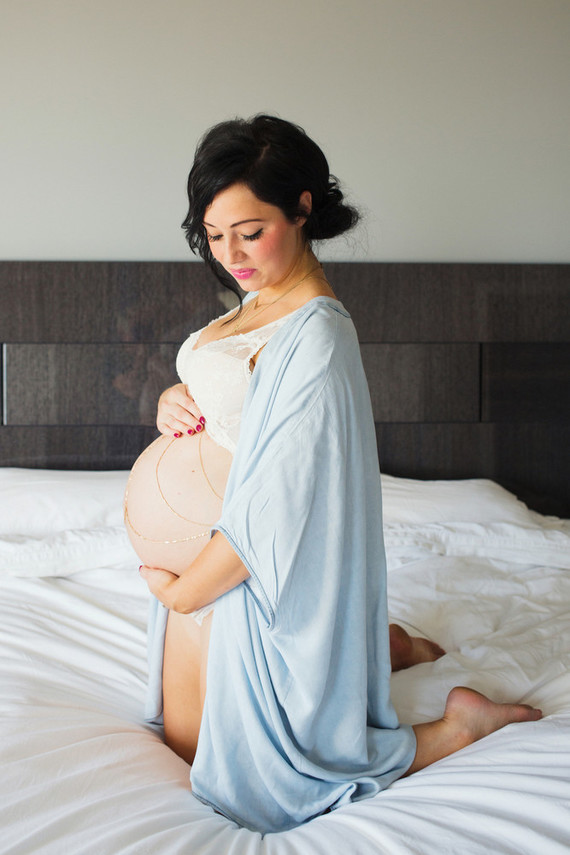Intimate maternity photos Wedding & Party Ideas 100 Layer Cake