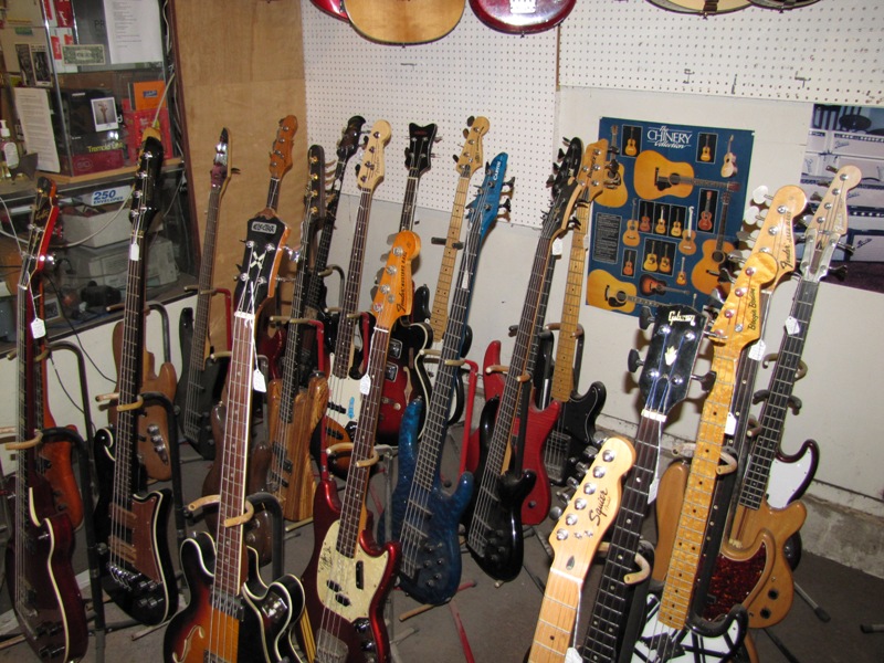 Real Guitars San Francisco 101 Basses