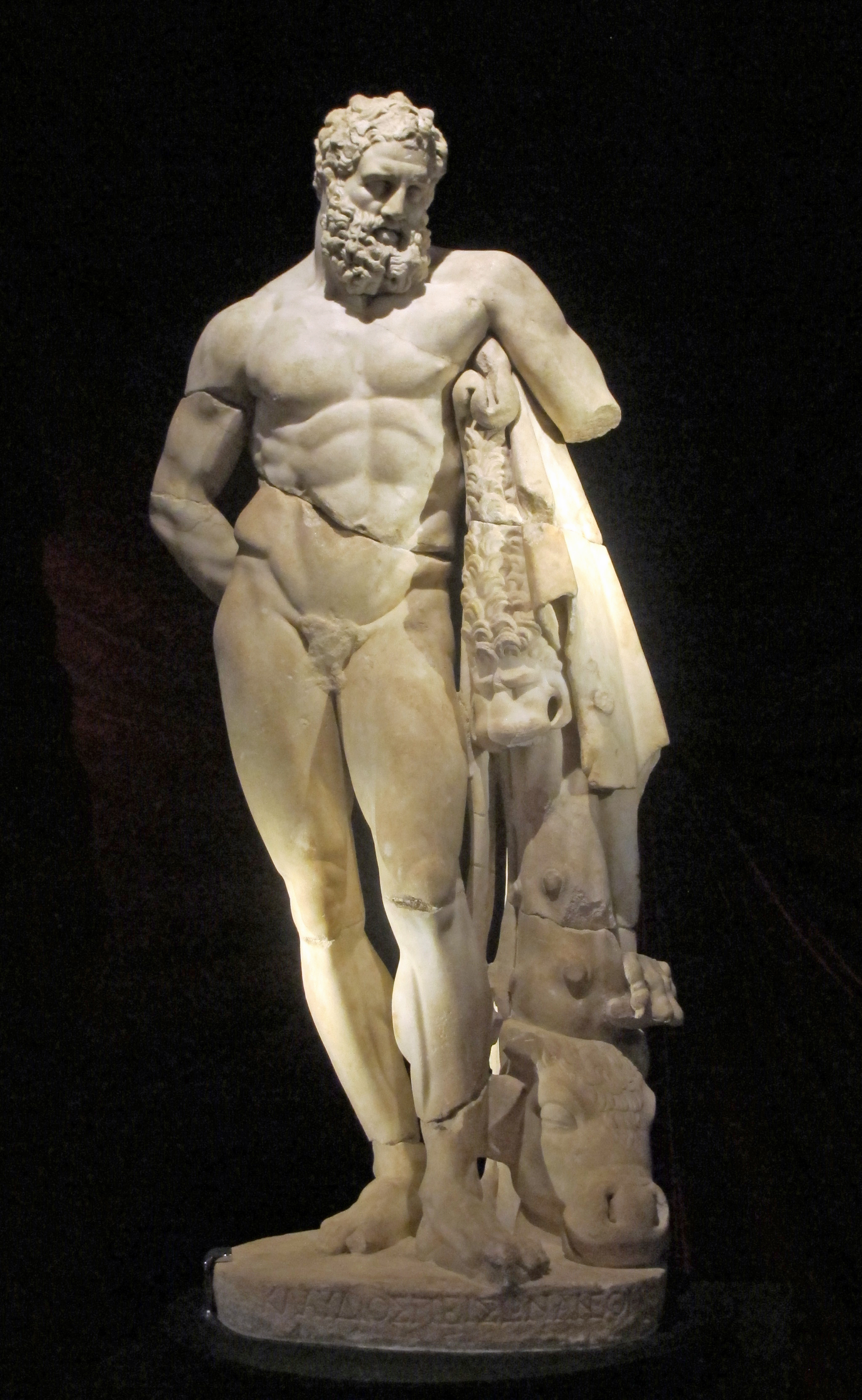 Hercules Greek God Statue The Hippest Pics