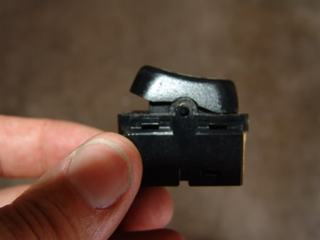 Sparky's Answers 1998 Chevrolet Lumina, Battery Goes Dead Again