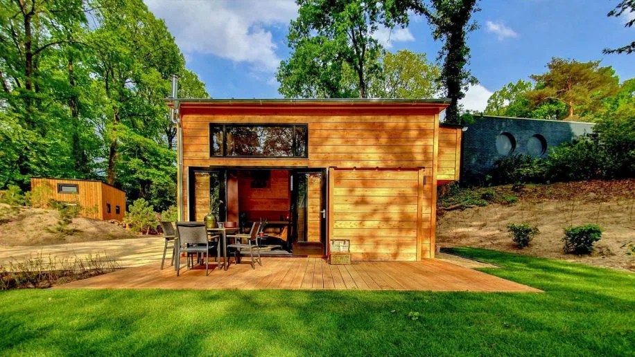 Tiny House EuroParcs Maasduinen Bijzonderovernachten.nl