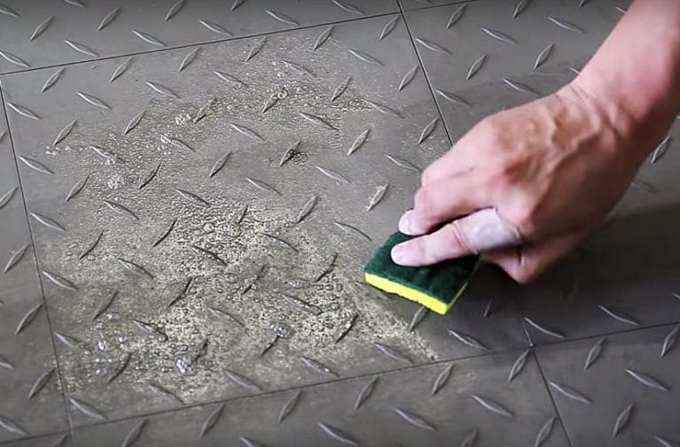 How to Clean Dirty Garage Floors (Any Surface) A StepbyStep Tutorial