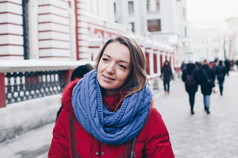 Woman earns £1,350 per month warming beds with her body heat 10ways