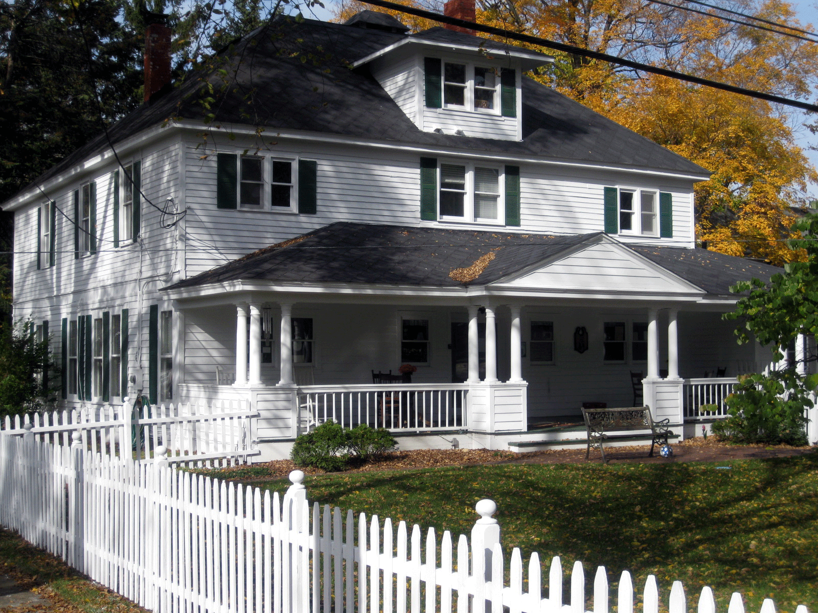 114 N Main St Clarkston MI