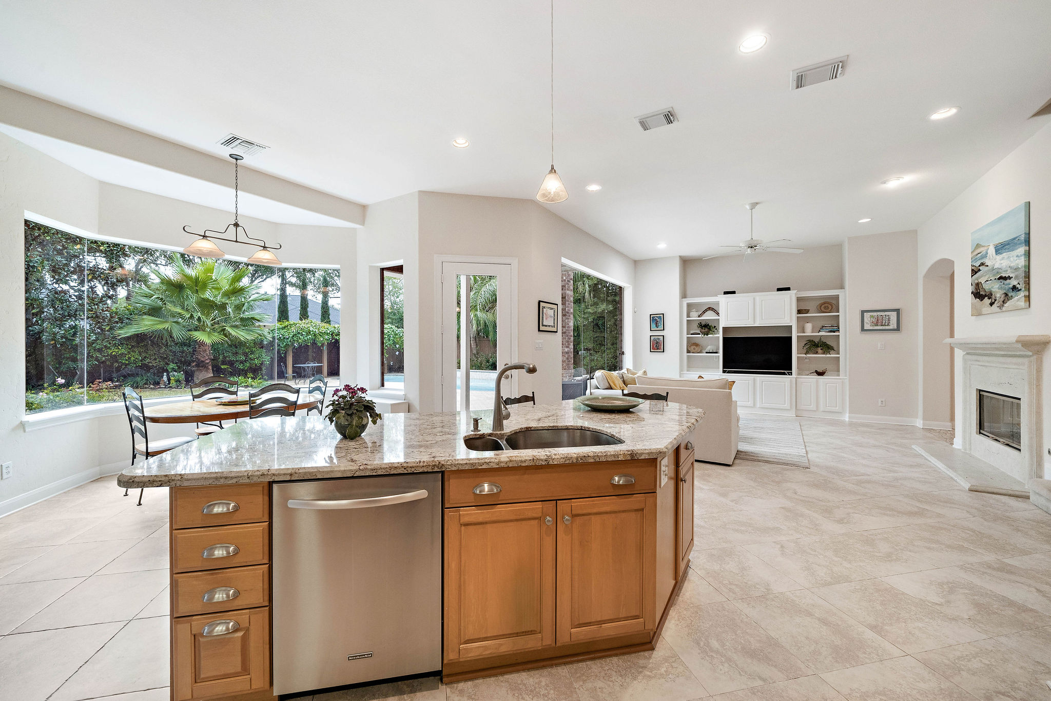 For Sale 11603 Manorhouse Lane, Houston Texas 77082 Stunning 57