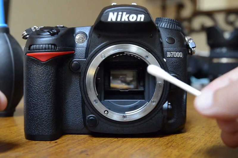 How to Clean Your DSLR Sensor and Mirror A Video Tutorial