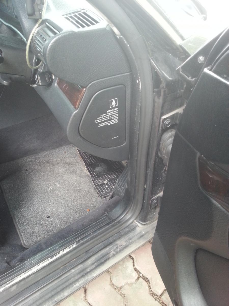 C4 UrS (and 100/A6) Driver's Endofdash Fuse Panel