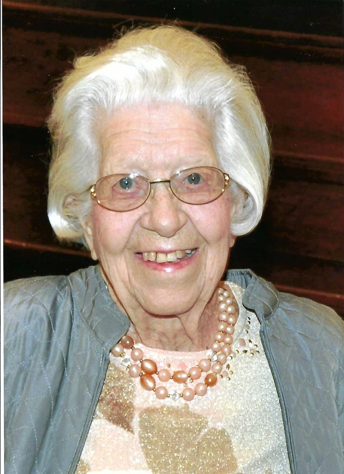 Obit Picture News Radio KMAN(01)