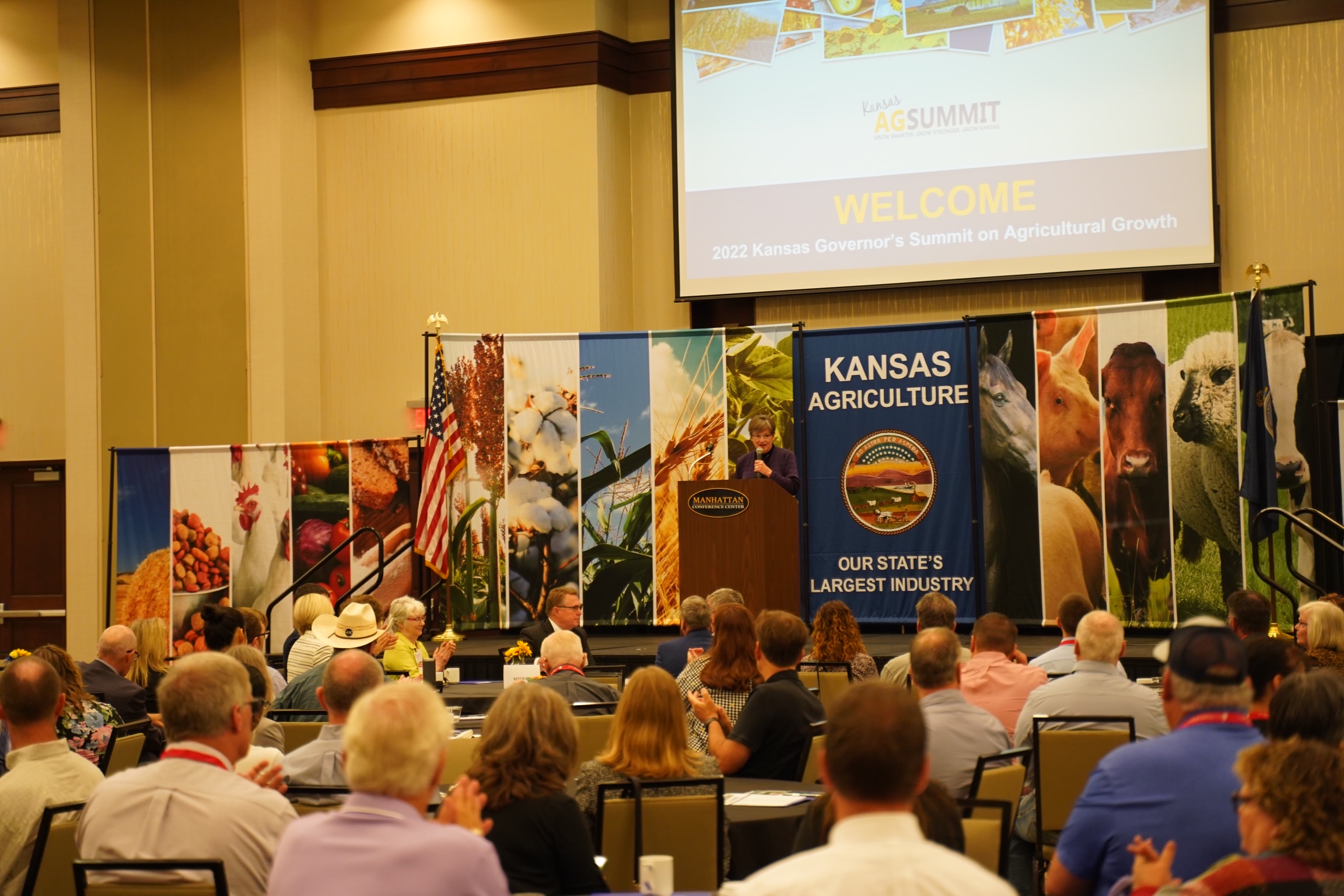 Gov Kelly addresses 2022 Kansas Ag Summit in Manhattan News Radio KMAN