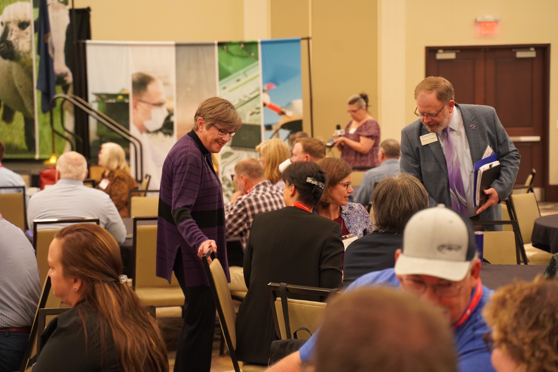 Gov Kelly addresses 2022 Kansas Ag Summit in Manhattan News Radio KMAN