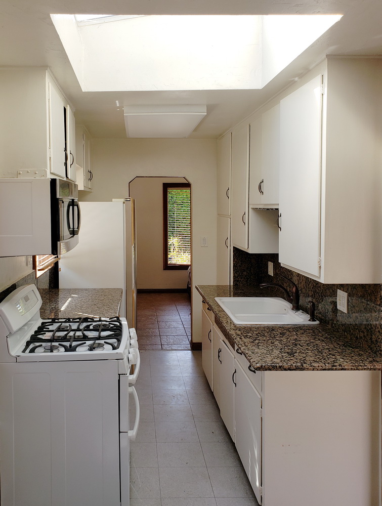 2 Bd 1 Ba HOUSE for RENT Bay Park USD Housing Mission Bay Rental