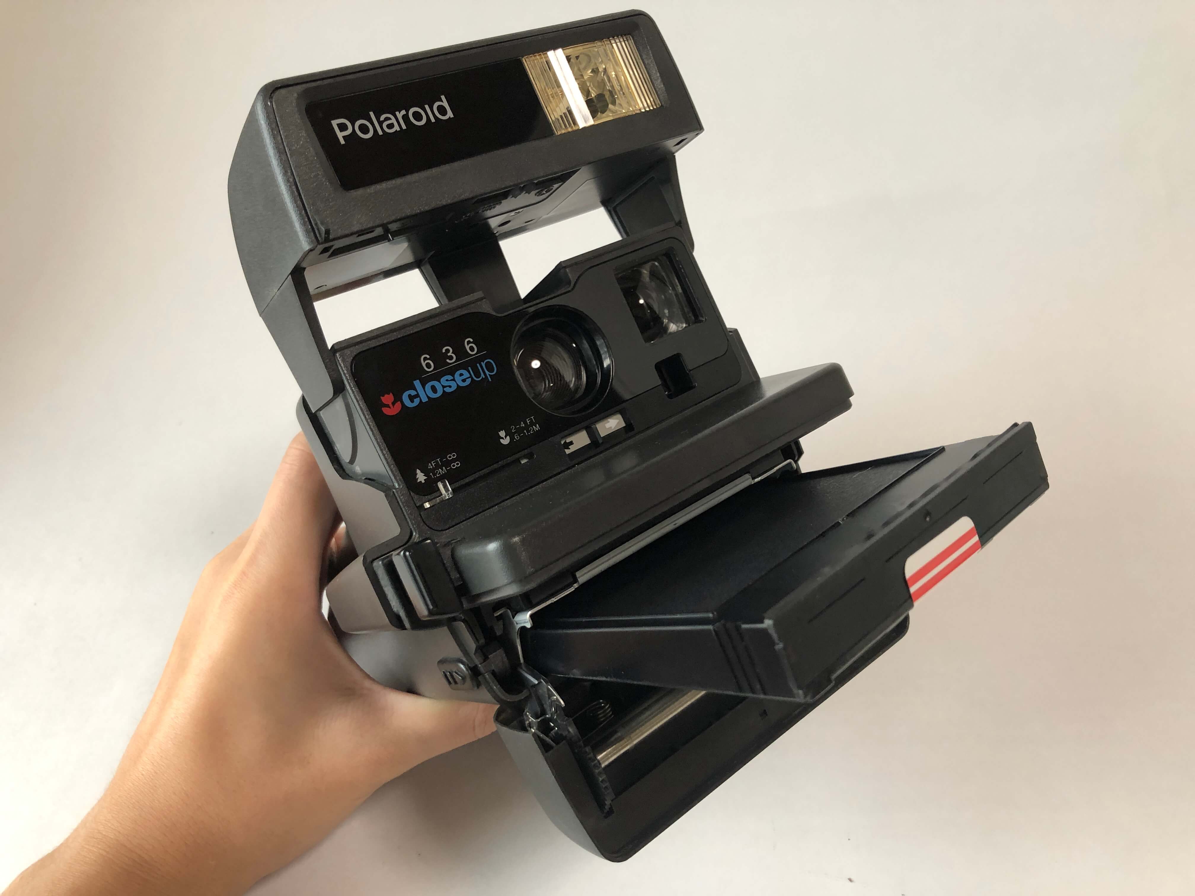 ジャンクポラロイド 636 CloseUp に期限切れのフィルムを入れてみた！ Be Creativ
