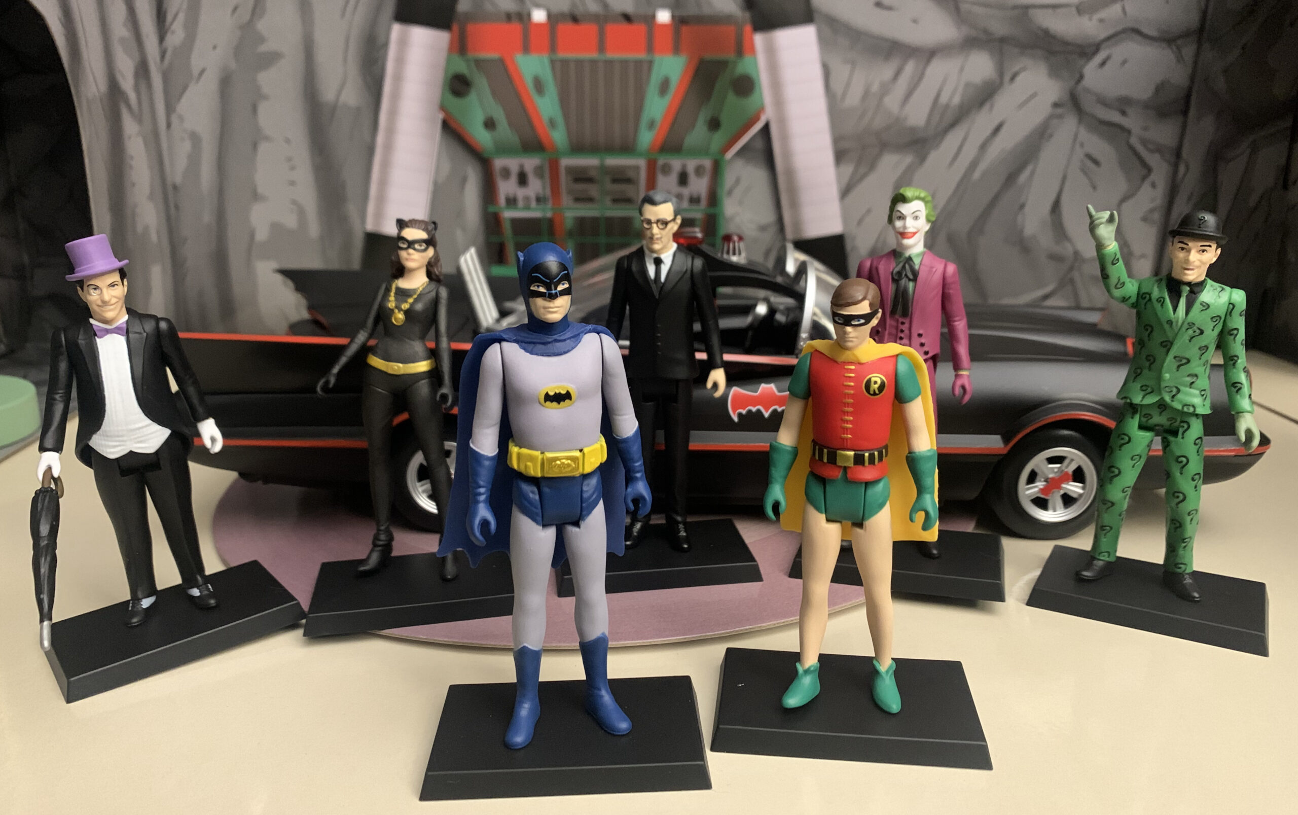 Batman 1966 Deluxe Box Set 7 Action Figures 5 Points 9 cm Mezco Toys