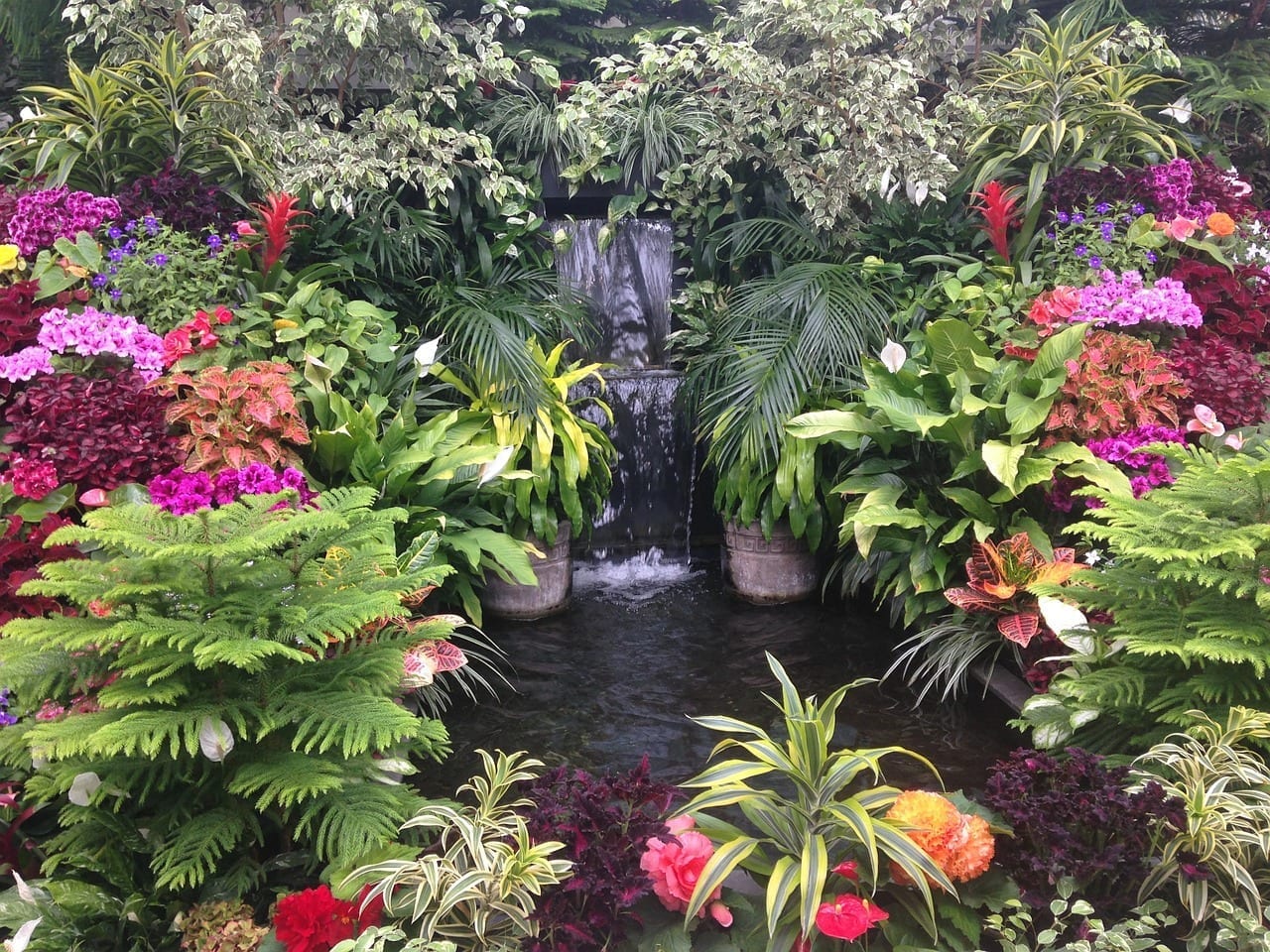 7 Ways to Create a Stunning Focal Point in your Garden Successful