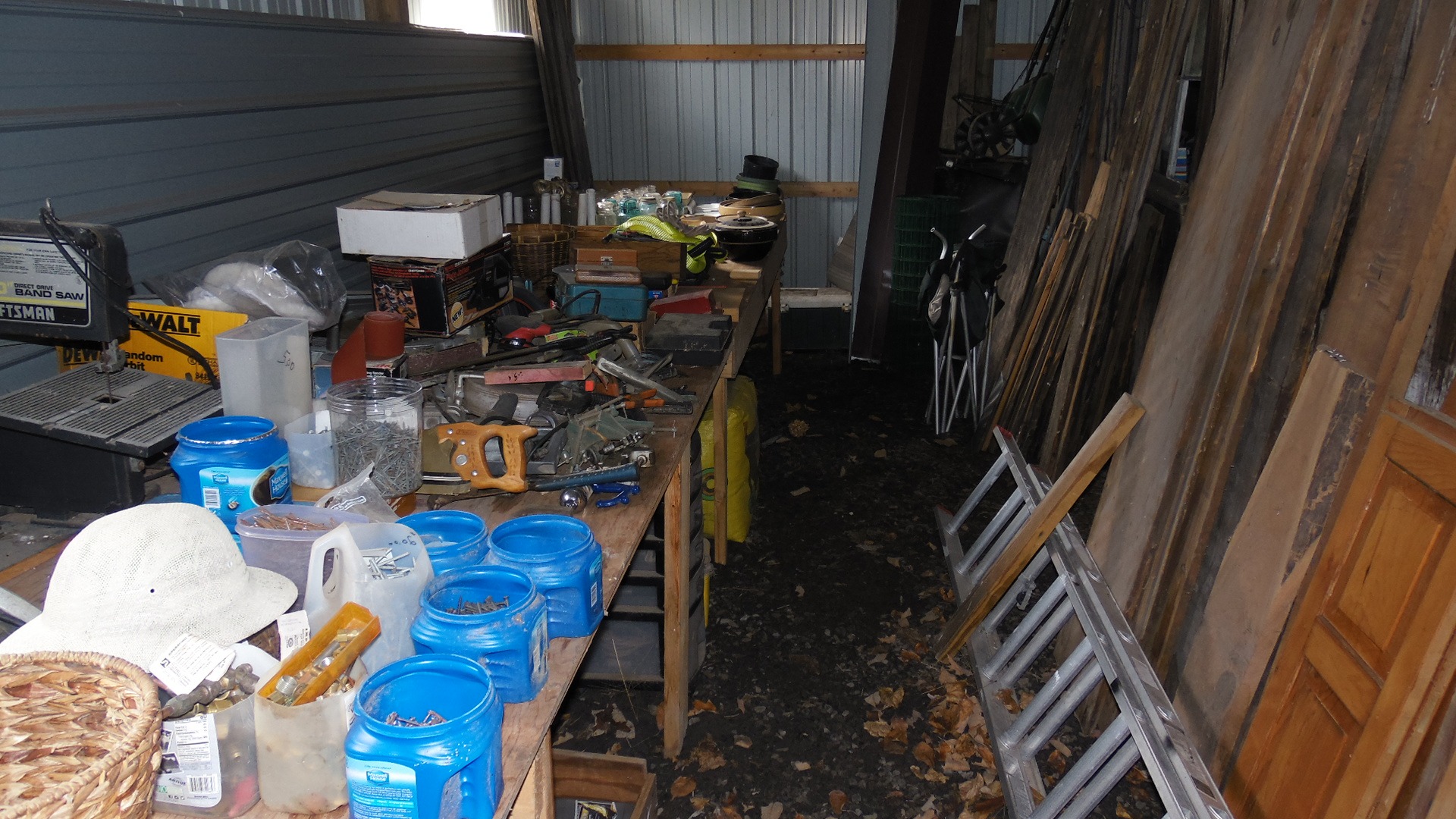 SAM_8962 Z and R Auction Co Commercial & Residential Real Estate