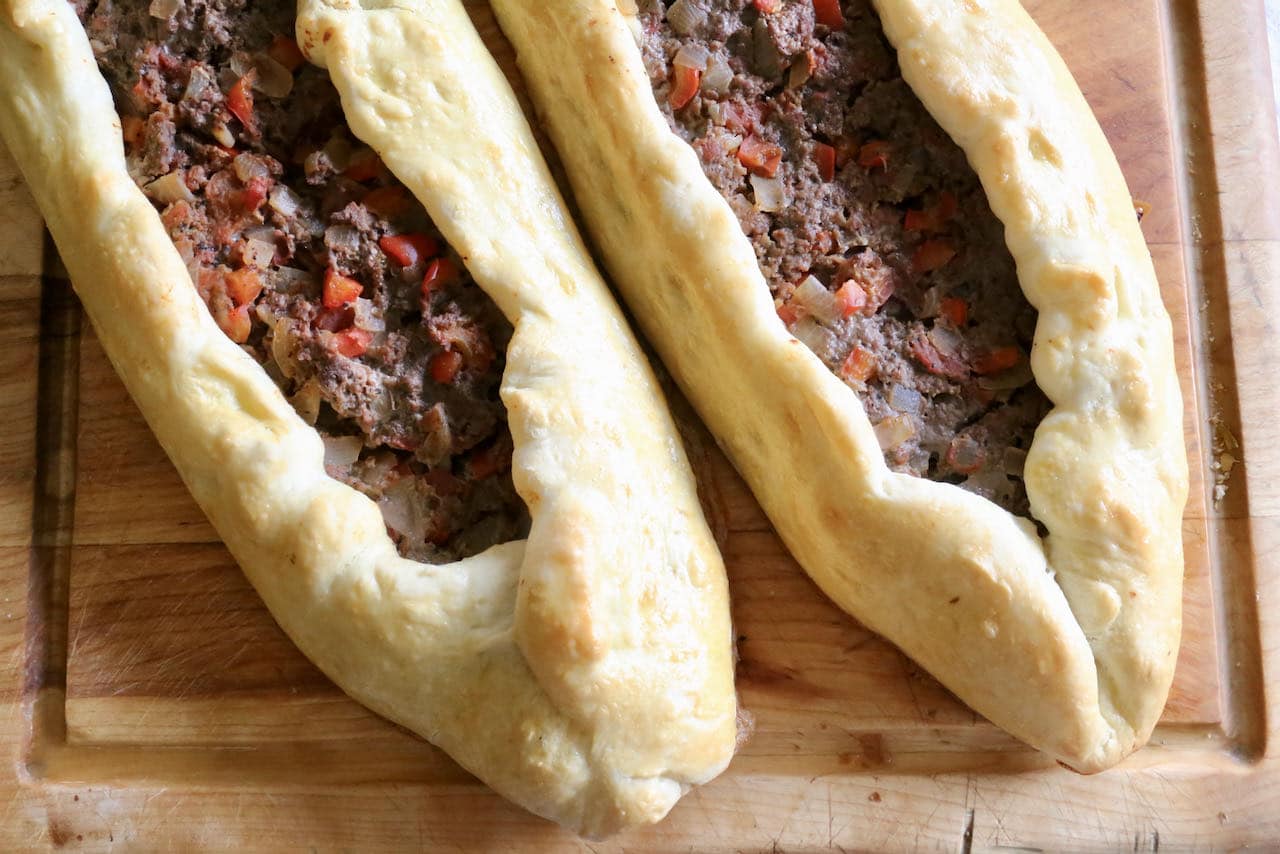 Kiymali Pide Spiced Minced Meat Turkish Pizza Recipe