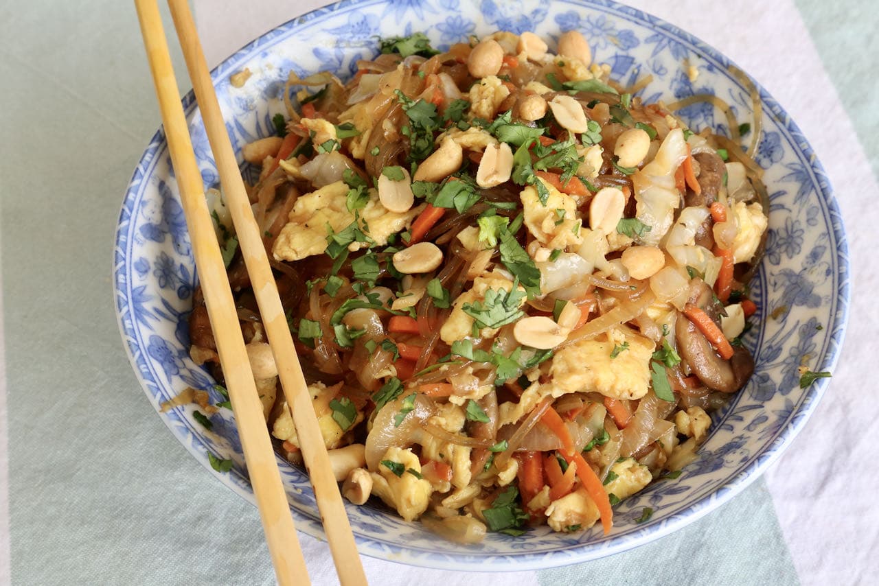 Thai Glass Noodle Stir Fry Pad Woon Sen Recipe dobbernationLOVES