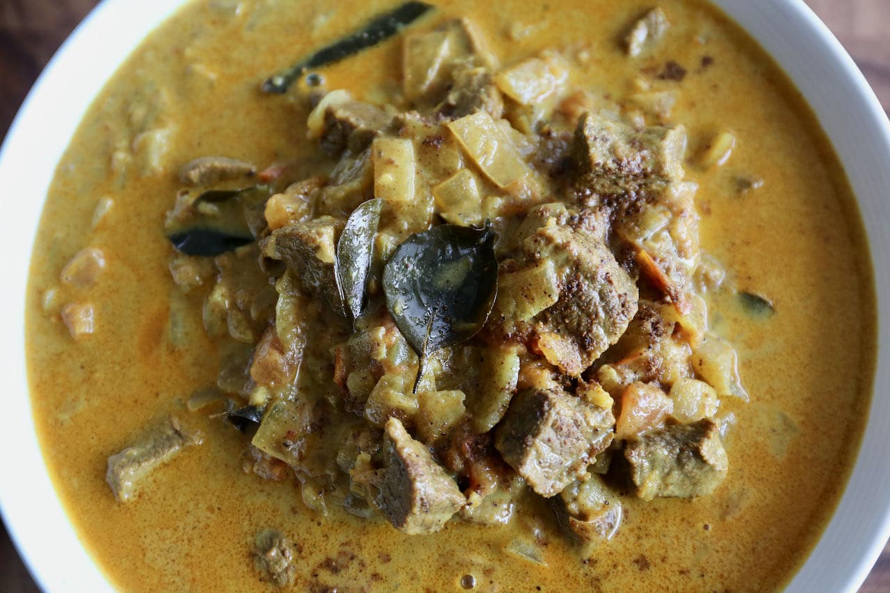 Spicy Creamy Coconut Nadan Kerala Beef Curry Recipe dobbernationLOVES